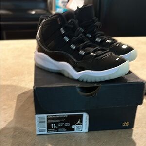 Retro Jordan 11 Size 11c